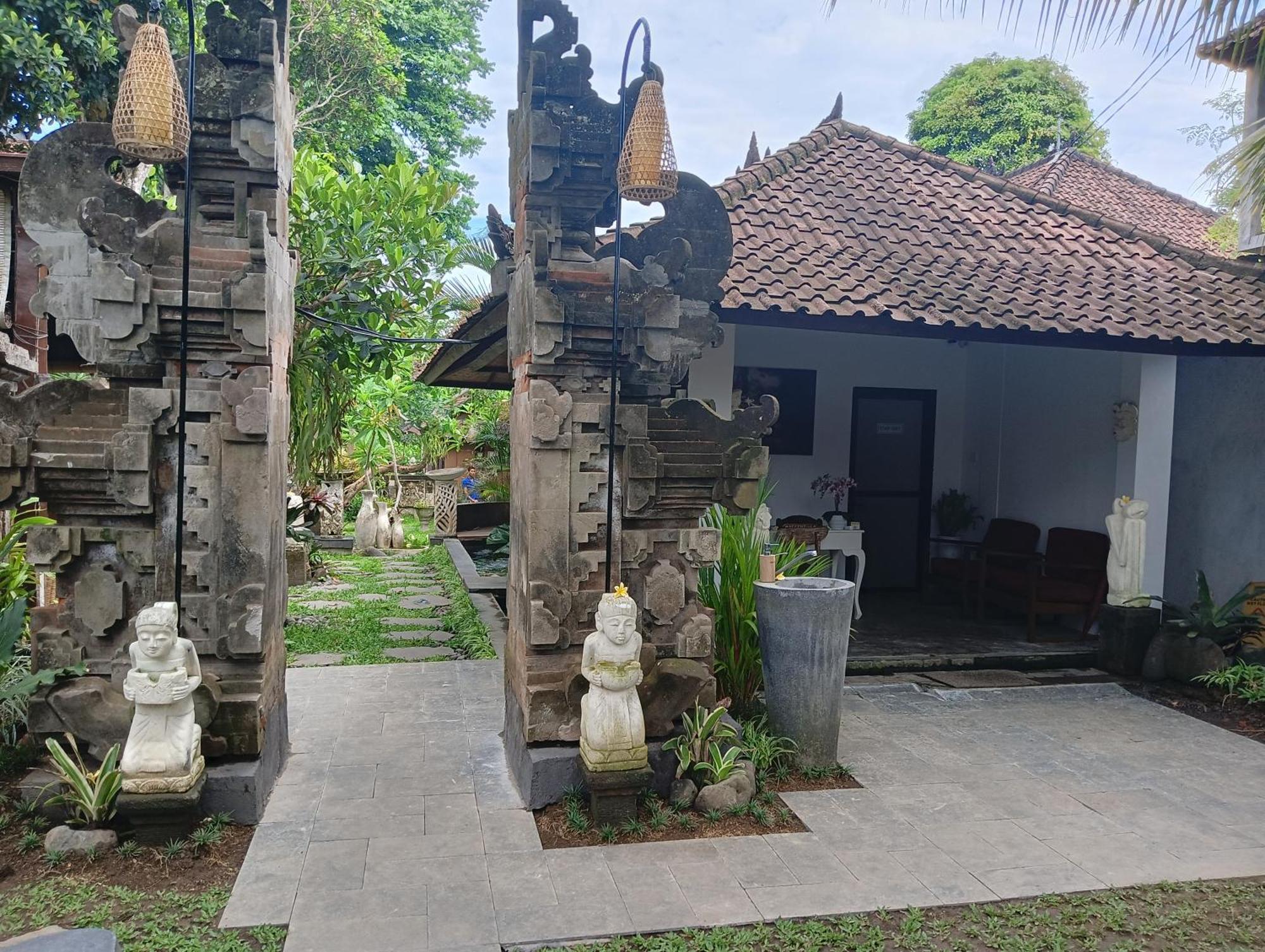 Liyer Spirit House Ubud Exterior foto