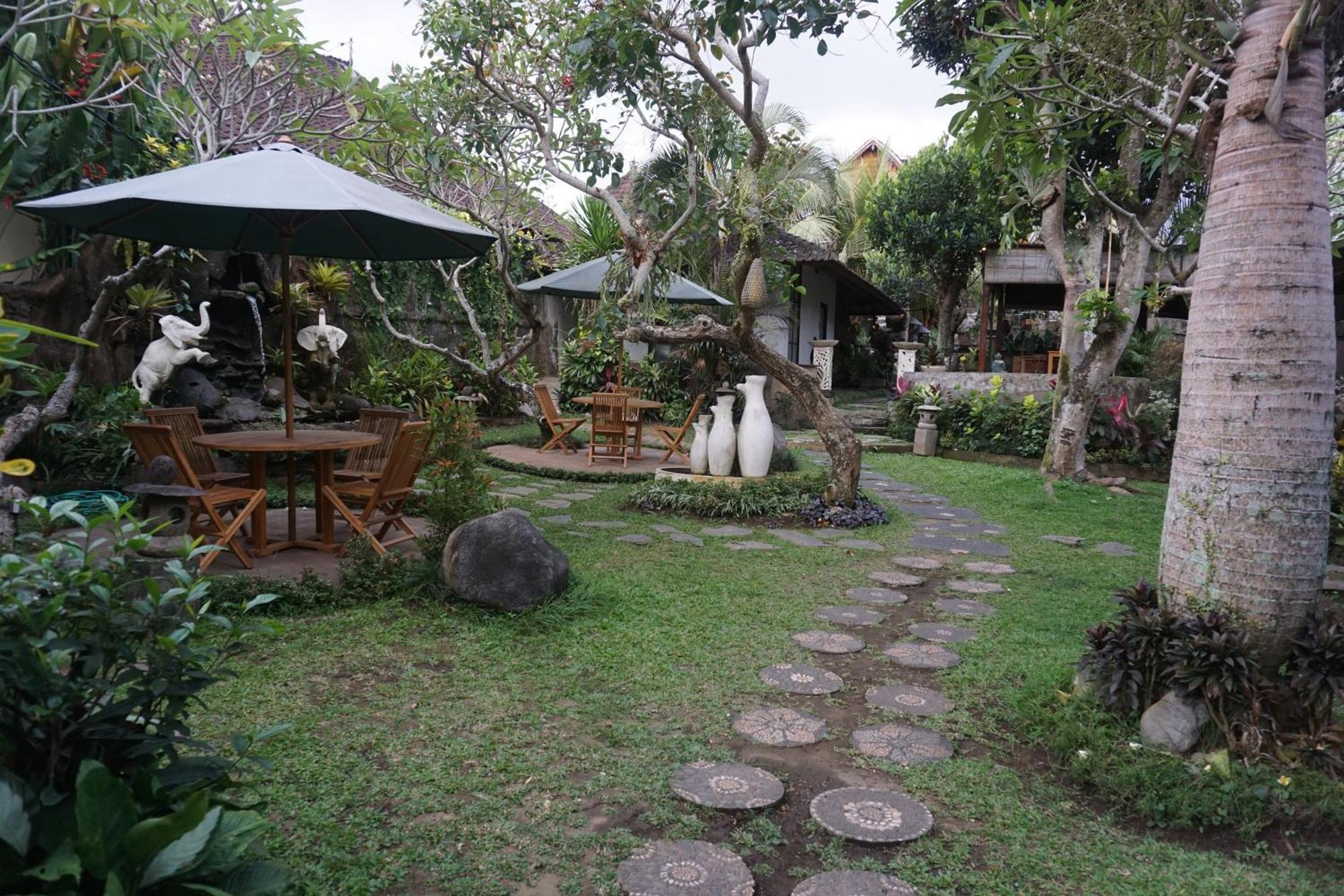 Liyer Spirit House Ubud Exterior foto