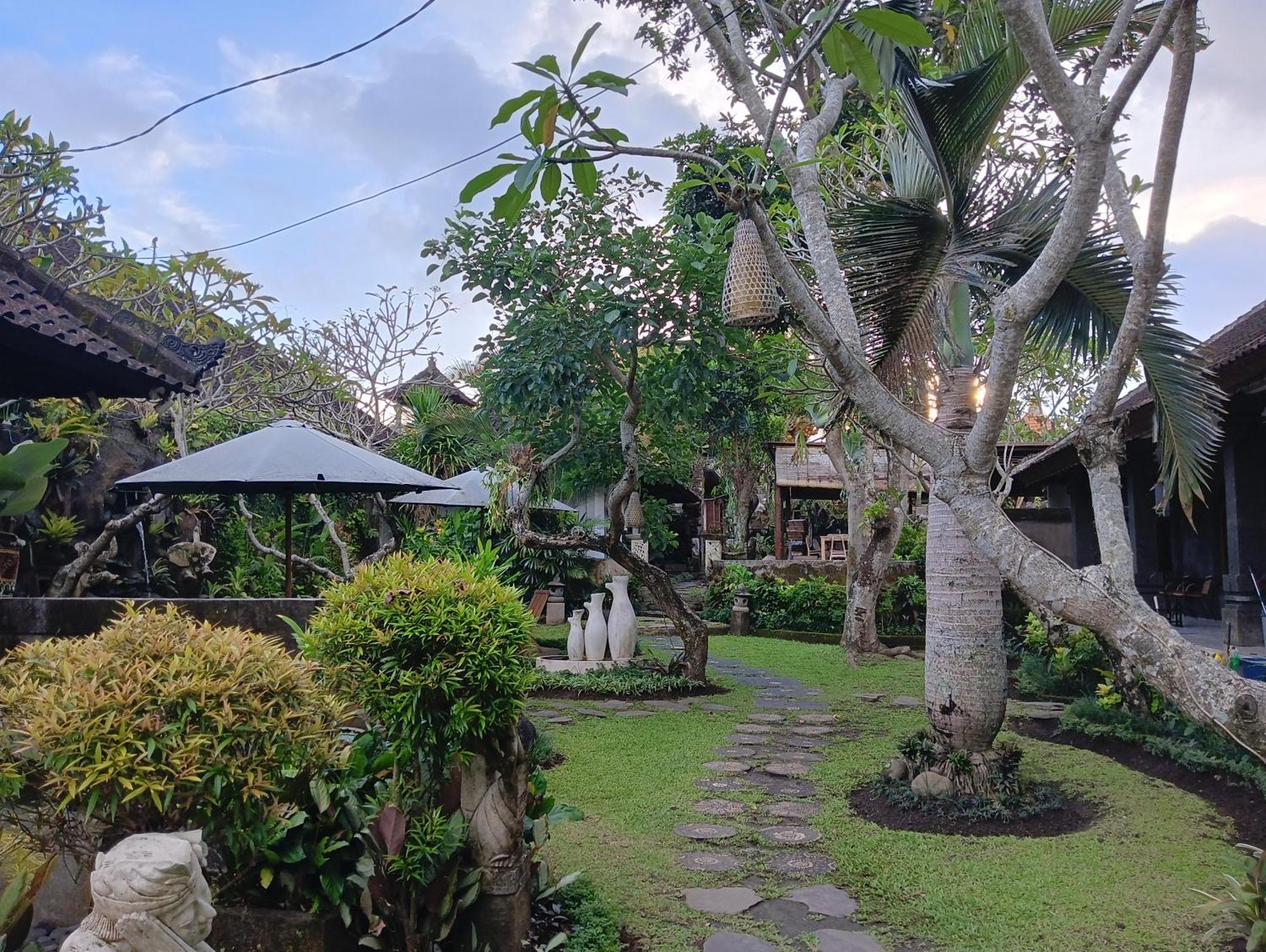Liyer Spirit House Ubud Exterior foto