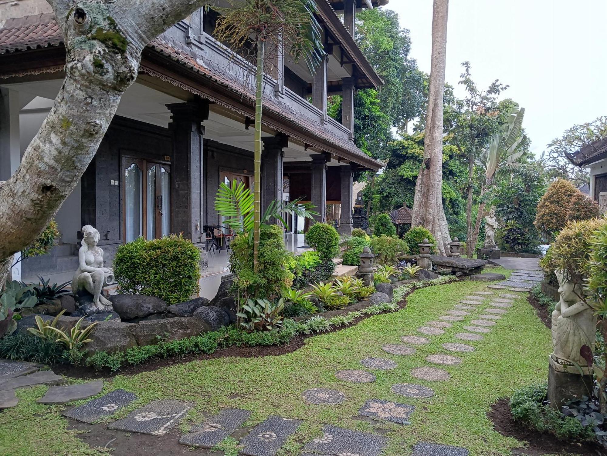 Liyer Spirit House Ubud Exterior foto